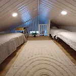 Anilia Chalet *